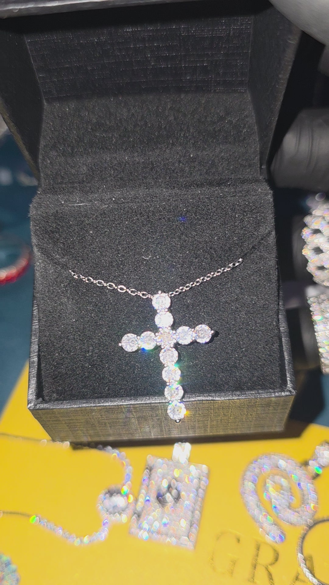 .925 sterling silver necklace + pendant